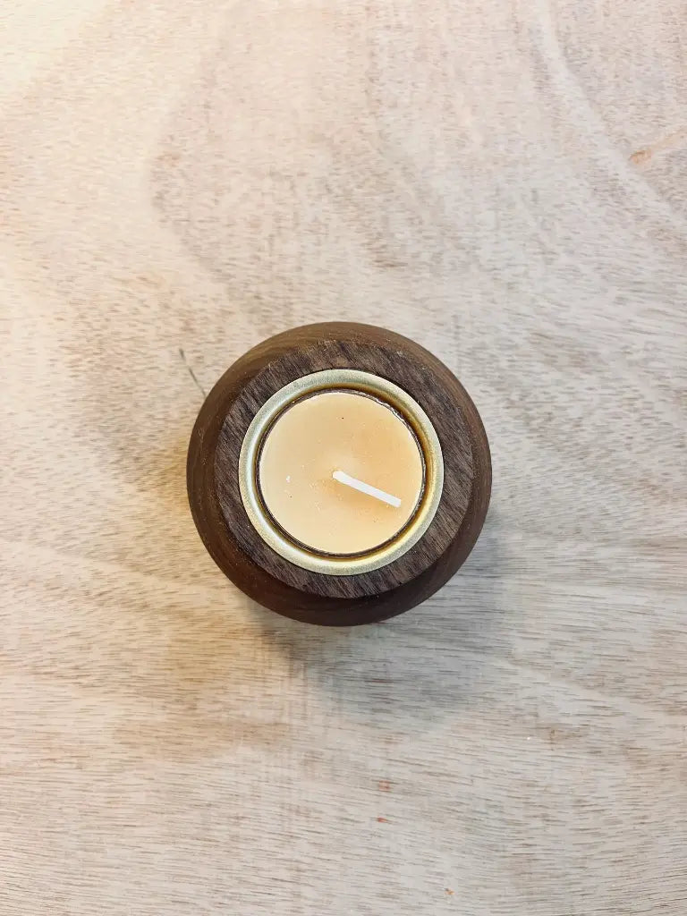 Kerzenhalter „Rounded“ – Nussbaum & Messing