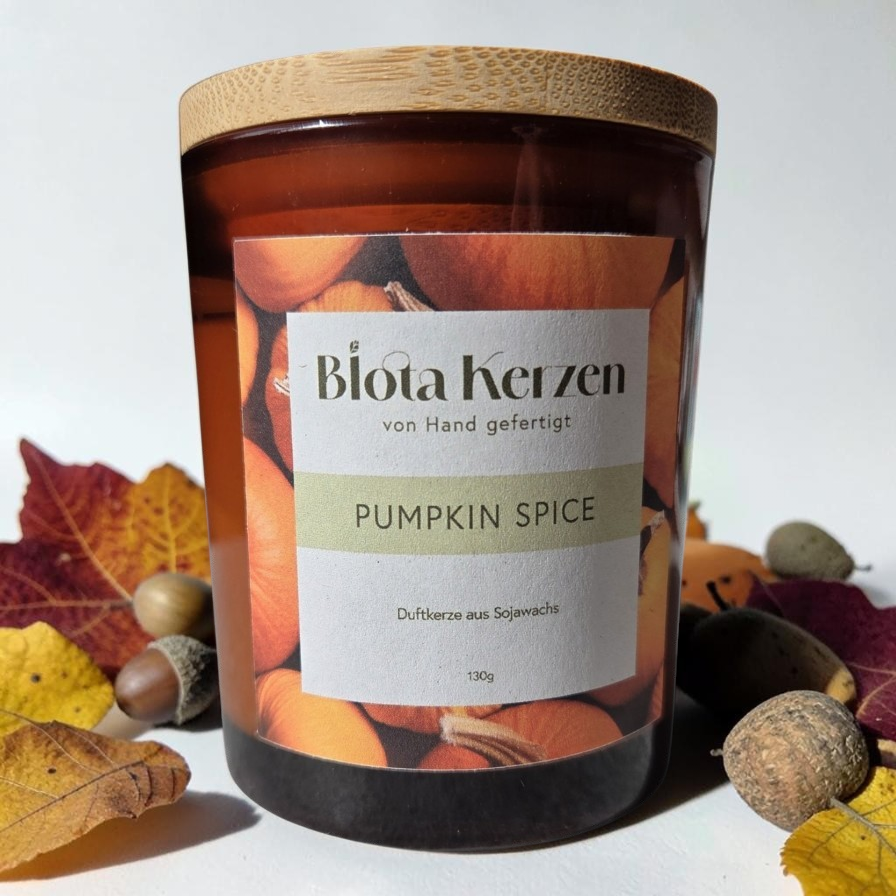 Pumpkin Spice: Duftkerze im Braunglas mit Bamubsdeckel