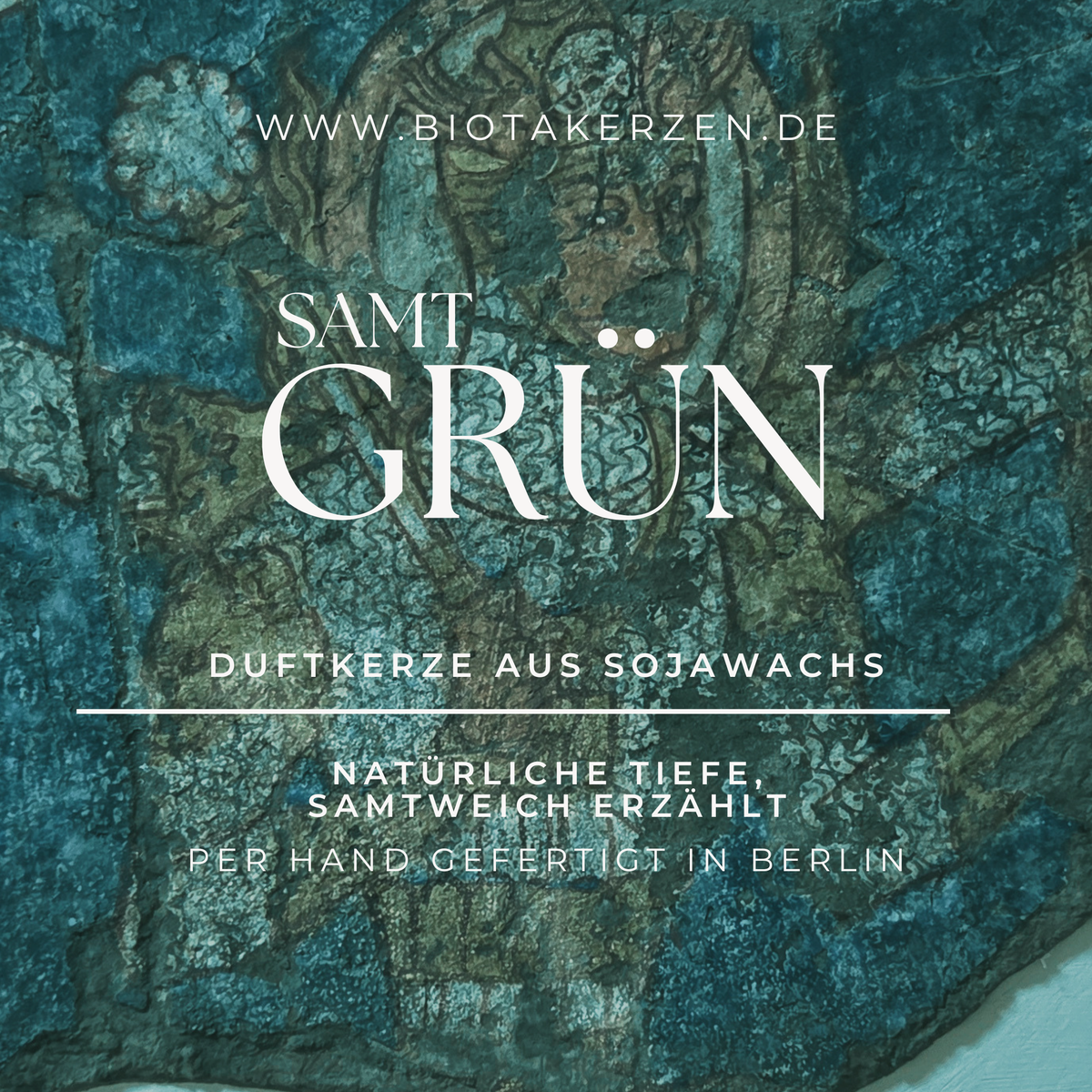 SAMT GRÜN Schriftzug auf strukturierter Textur, Duftkerze aus Sojawachs